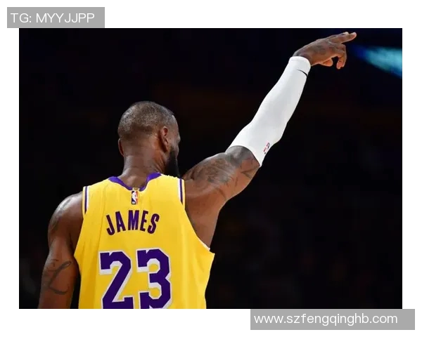 湖人逆转爵士：詹姆斯12助攻引领逆转，拉塞尔32分火力全开