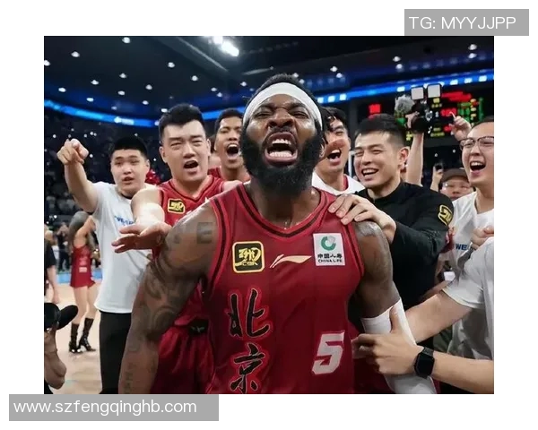 11月12日北京队迎战广厦队期待一场精彩的篮球对决与激情四溢的赛场氛围